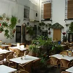 Hotel Patios *