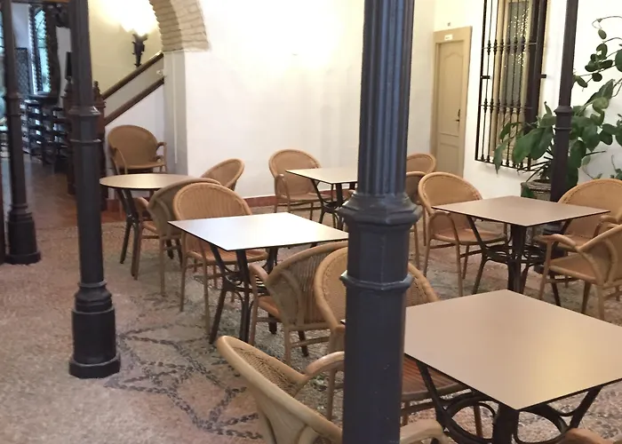 Hotel Patios Cordova